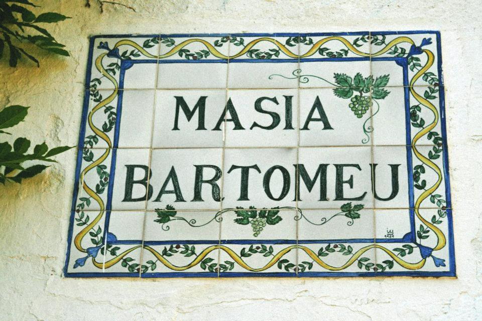Masia Bartomeu Rural House Between Vineyards 2Km From The Beach إل فيندريل المظهر الخارجي الصورة